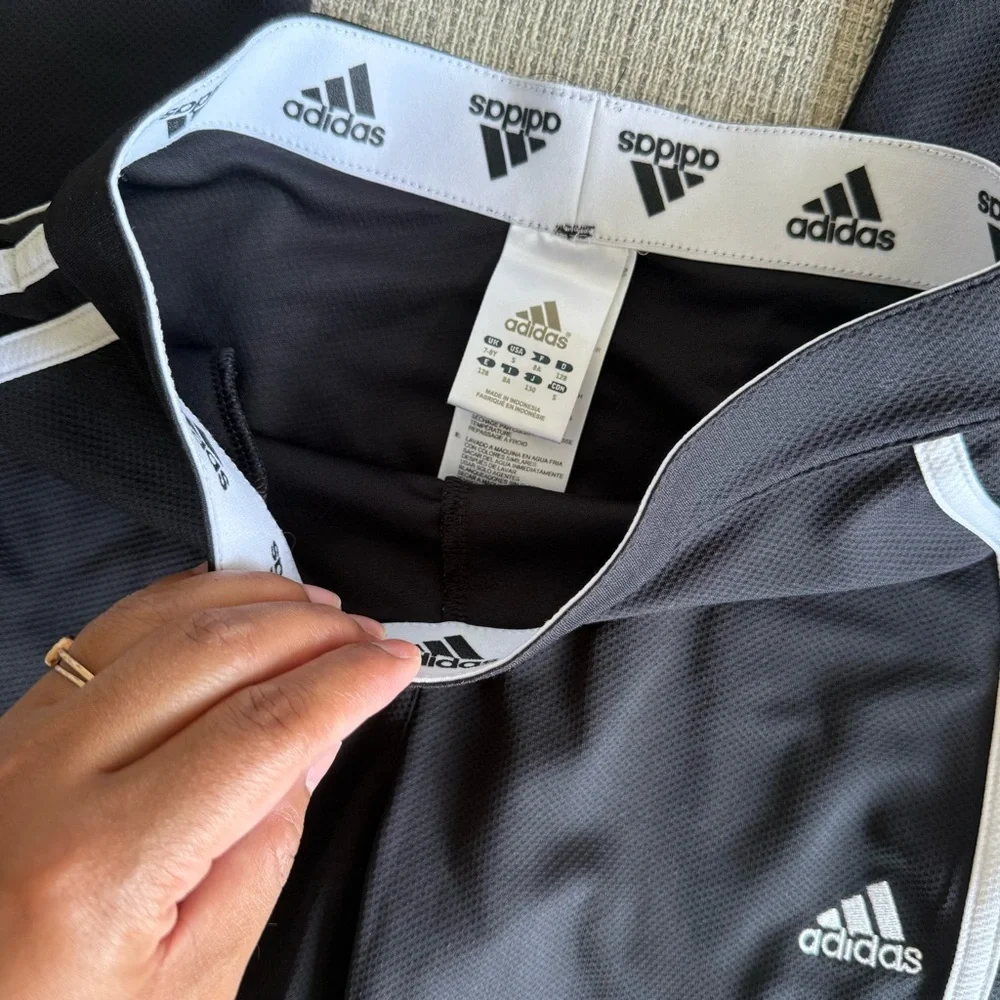 Adidas Black‎ and White Athletic sweatpants with Iconic Stripes - Picture 3 of 4